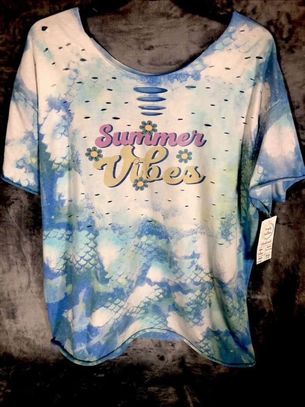 Summer Vibes Distressed Women’s Mermaid T-Shirt Size Adult Extra Large - Picture 2 of 15